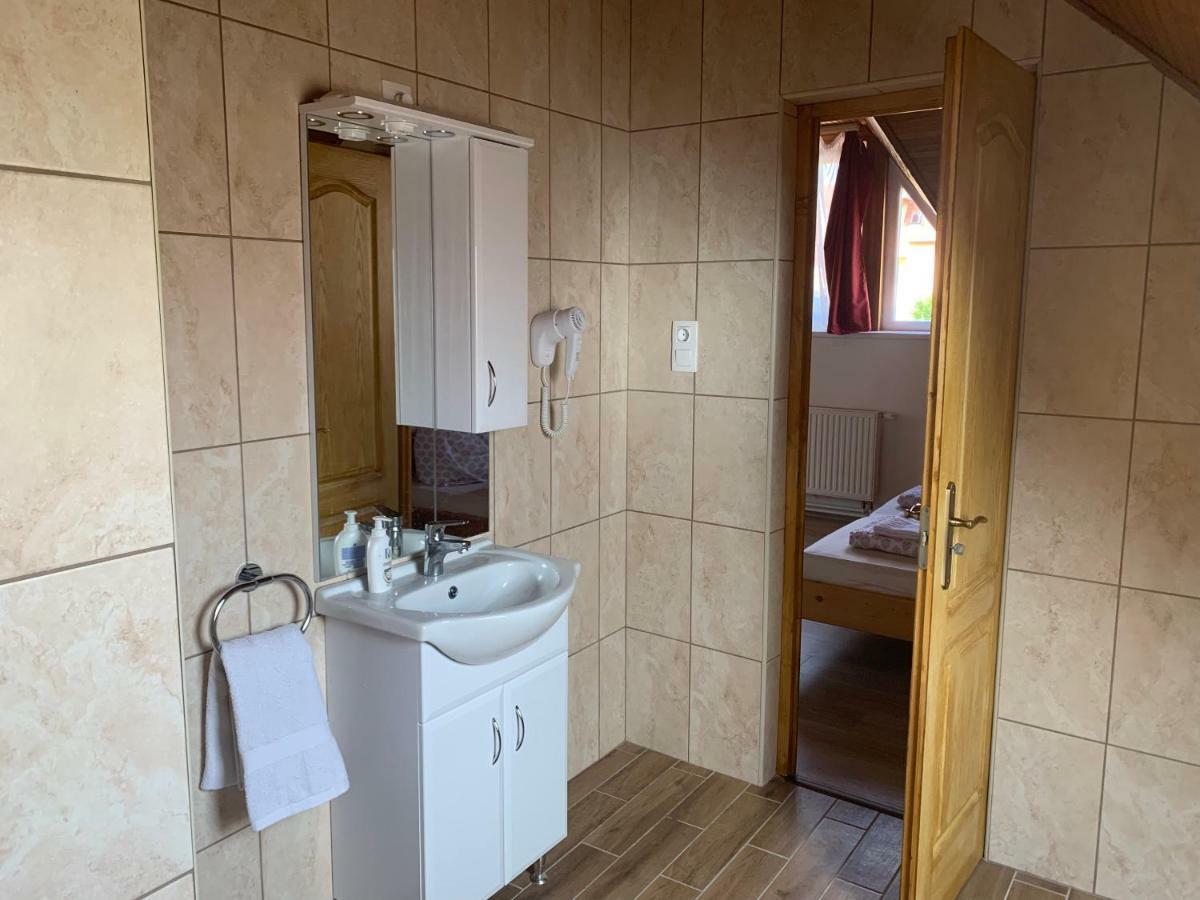 Aranyszarvas-Goldener Hirsch Pension Zalakaros Esterno foto