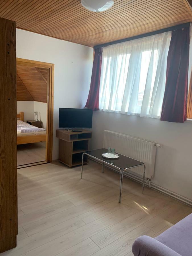 Aranyszarvas-Goldener Hirsch Pension Zalakaros Esterno foto